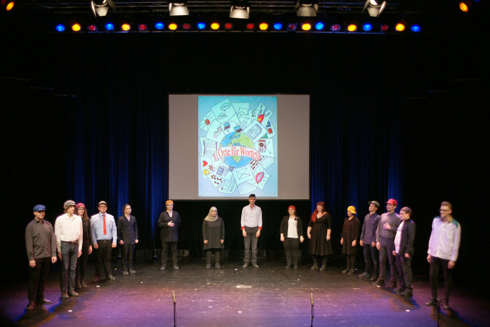 "Orte für Worte" - Premiere Theaterprojekt LG 66 zum Thema Kommunikation
