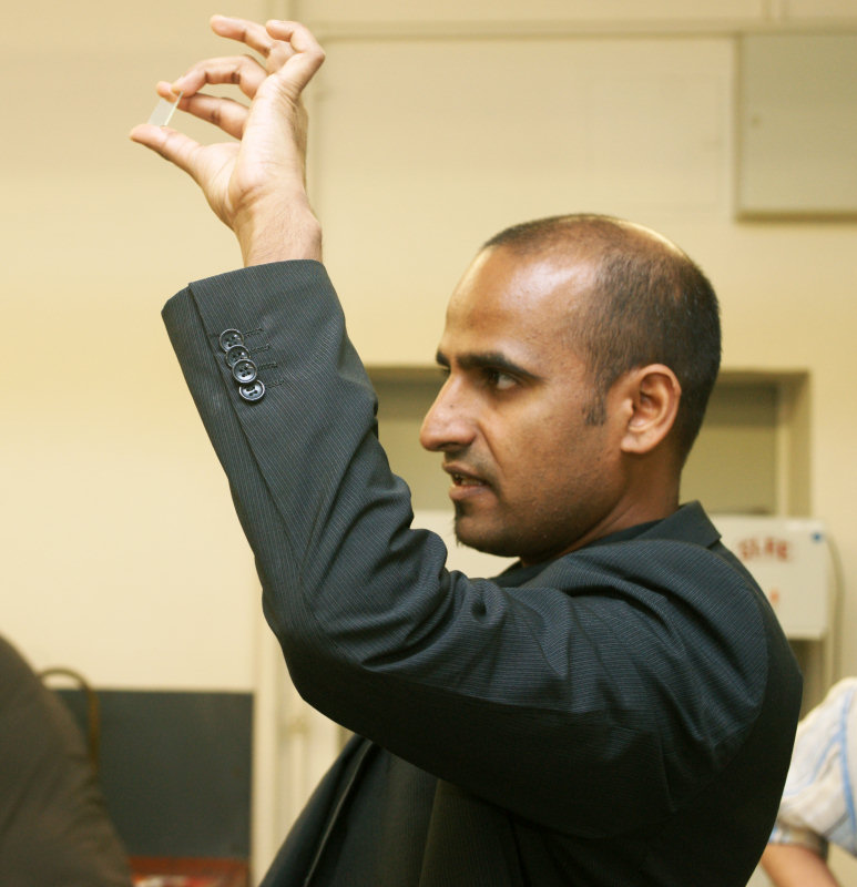 Abhijit banerjee and esther duflo image