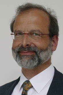 Prof. Dr. Stefan Bringezu