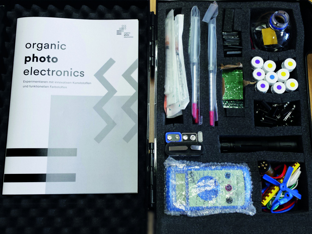 Jun.-Prof. Dr. Amitabh Banerji, Jennifer Dörschelln: Organic Photoelectronics.