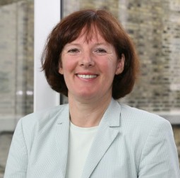 Dr. Christa Jansen