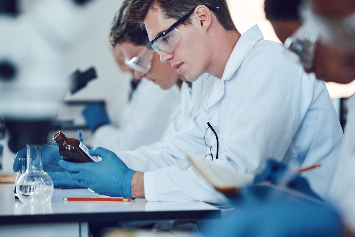 Das erste Ausbildungshalbjahr ist schulgeldfrei. Ganz entspannt die Ausbildung bei uns beginnen!